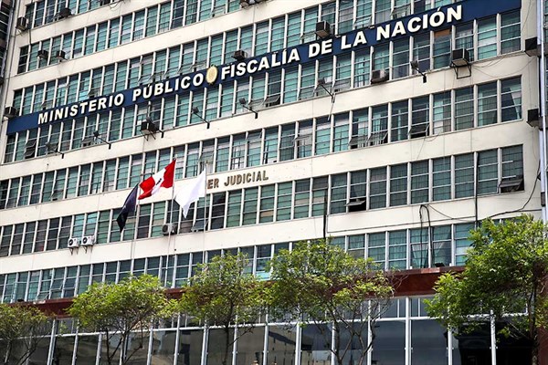 La pretensión civil vincula de modo derivado al Ministerio Público